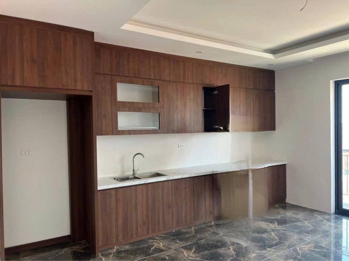 Cho thuê nhà Phố Vĩnh Tuy 55m2 x 5.5 tầng, 4PN, 20 triệu KD onl, VP c.ty, Lớp học, và ở lại - Ảnh 1